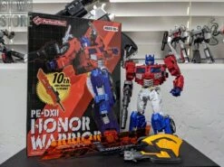 Perfect Effect PE-DX11 Honor Warrior Optimus Prime -Figure Forge Outlet Store 066ffb4016
