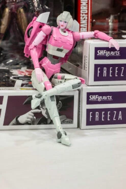 Mastermind Creations PS-04 Azalea Arcee -Figure Forge Outlet Store 0b58e4a809