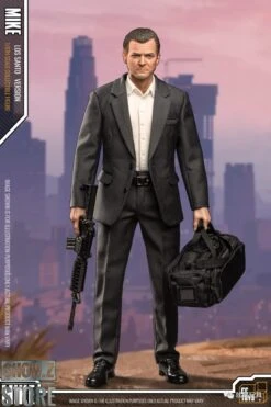 CCToys 1/6 Grand Theft Auto V Michael De Santa -Figure Forge Outlet Store 24572ba3b4