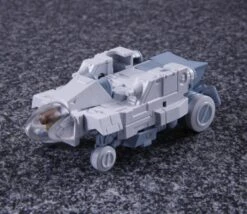 Takara Masterpiece MP-21 Mp21 Bumblebee -Figure Forge Outlet Store 5ec58576f2