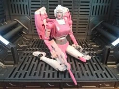 Fanstoys FT-24 Rouge Arcee -Figure Forge Outlet Store 670073ac10