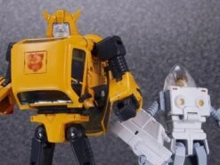 Takara Masterpiece MP-21 Mp21 Bumblebee -Figure Forge Outlet Store 7a1c0600bd