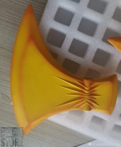 Lewin Resources LW-01B Optimus Prime Clear Limited Edition W/ LED -Figure Forge Outlet Store 922915041e