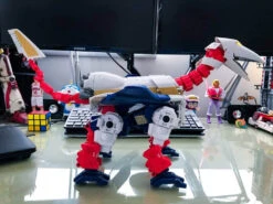 Mastermind Creations R-36 Inventa Sky Lynx -Figure Forge Outlet Store a66b0a6ddd