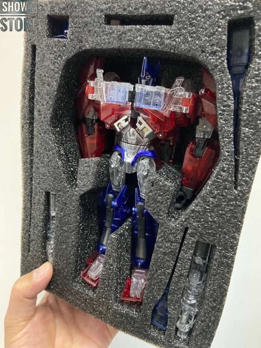 APC Toys APC-001 Attack Prime TFP Optimus Prime Clear Version W/ Black Wheels 13 APC Toys APC-001 Attack Prime TFP Optimus Prime Clear Version W/ Black Wheels - Image 13