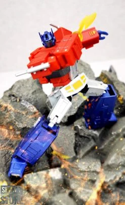 Magic Square MS-B18X Light Of Justice Optimus Prime Metallic Version -Figure Forge Outlet Store e86bd59132