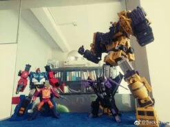 Toyworld TW-C07Y Constructor Devastator -Figure Forge Outlet Store e8b2b5b0d8