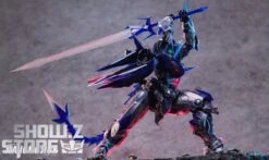 Strange Work 1/20 Frosty Cat Model Kit Clear Version -Figure Forge Outlet Store fe253adf3a